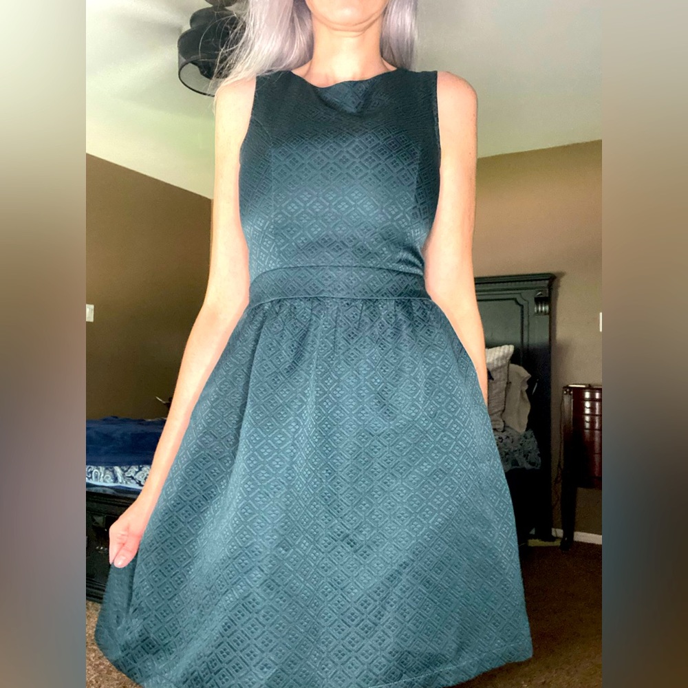 Merona Hunter green dress size 2 with pockets
